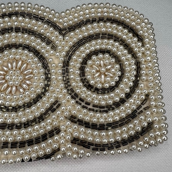 Vintag Emson Japan Hand Made Small Zip Clutch Beaded Purse Off White Ivory - Picture 6 of 13